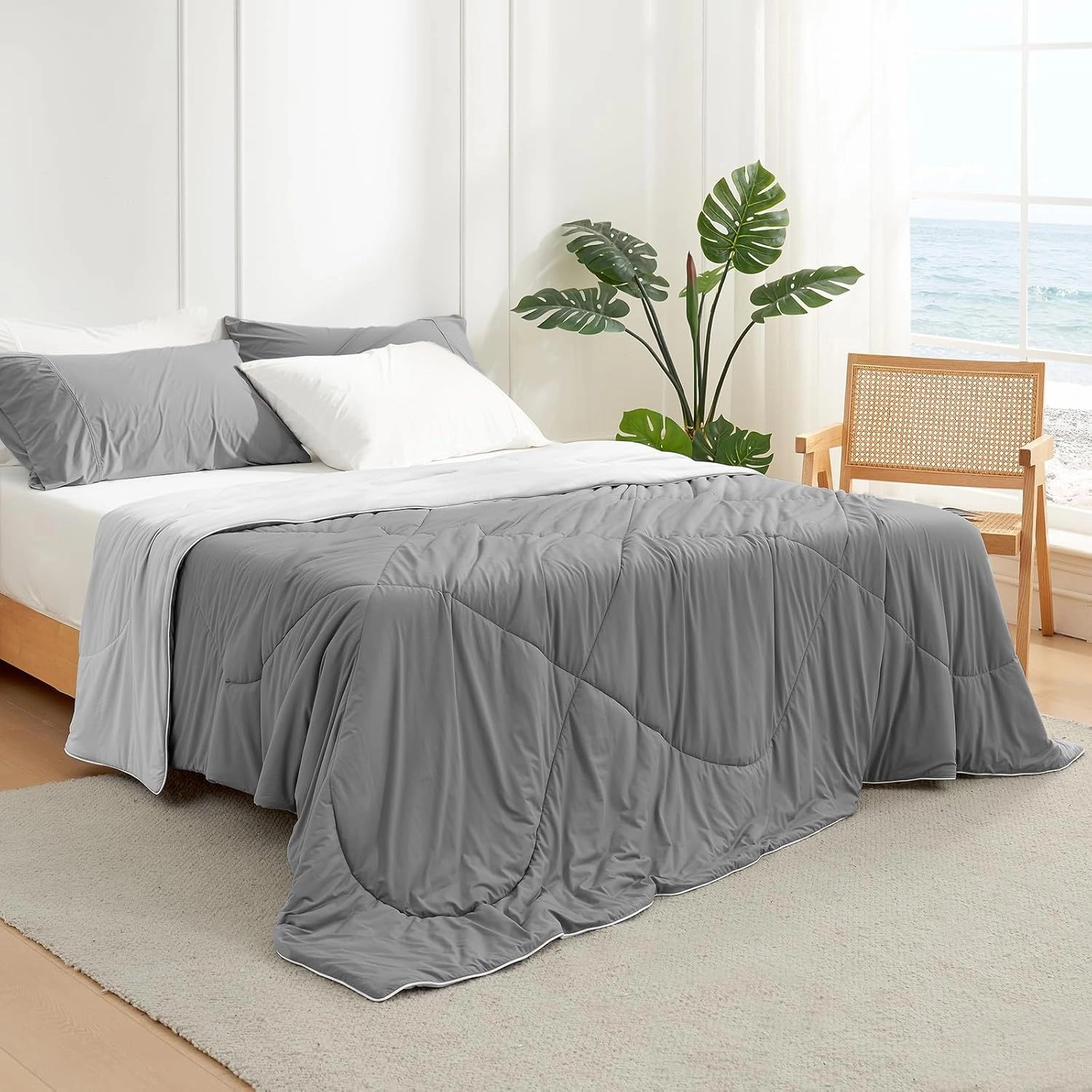 Cozy Bliss Cooling Comforter King Size, Cooling Blankets for Hot Sleepers and Night Sweats,Dark Light Gray Summer Comforter for King Size Bed, Breathable Soft Lightweight Silk Smooth