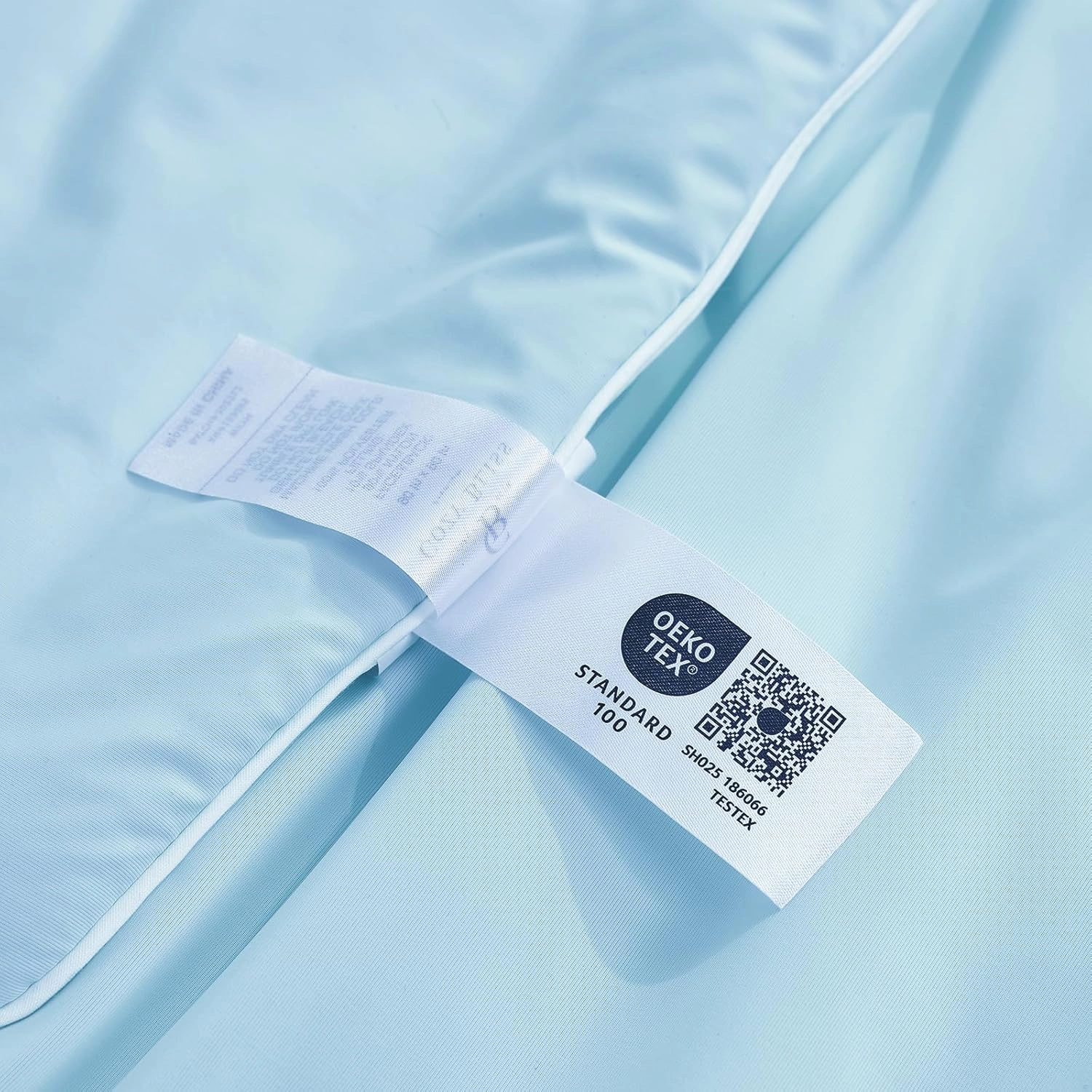 Cozy Bliss Cooling Comforter Queen Size, Cooling Blankets for Hot Sleepers and Night Sweats, Sky Blue Summer Comforter for Queen Size Bed, Breathable Soft Lightweight Silk Smooth