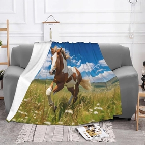 Horses on The Prairie Soft Sofa Blanket (60 * 50 inches), Suitable for Sofa Camping Travel Night Cover Blanket, Soft Wool Blanket,