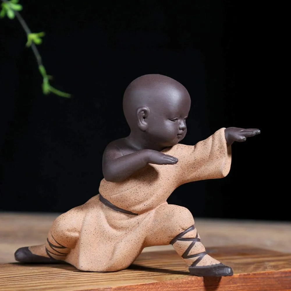 Kingzhuo Miniature Buddha Figurine Ceramic Little Cute Buddha Statue Monk Figurine Creative Baby Crafts Dolls Ornaments Gift Chinese Delicate Ceramic Arts and Crafts kung fu Little Monks (Type 4)
