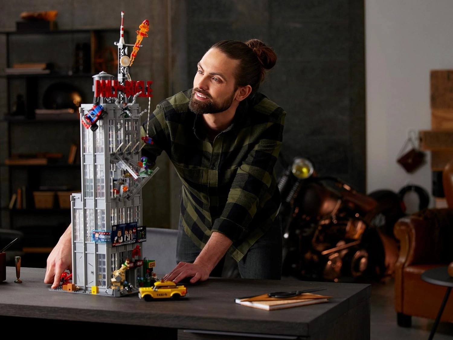 LEGO Marvel Spider-Man Daily Bugle Newspaper Office 76178 Building Set - Featuring 25 Spider-Verse Minifigures Including Peter Parker, Venom, and Spider-Gwen, Collectible Gift Idea for Adults