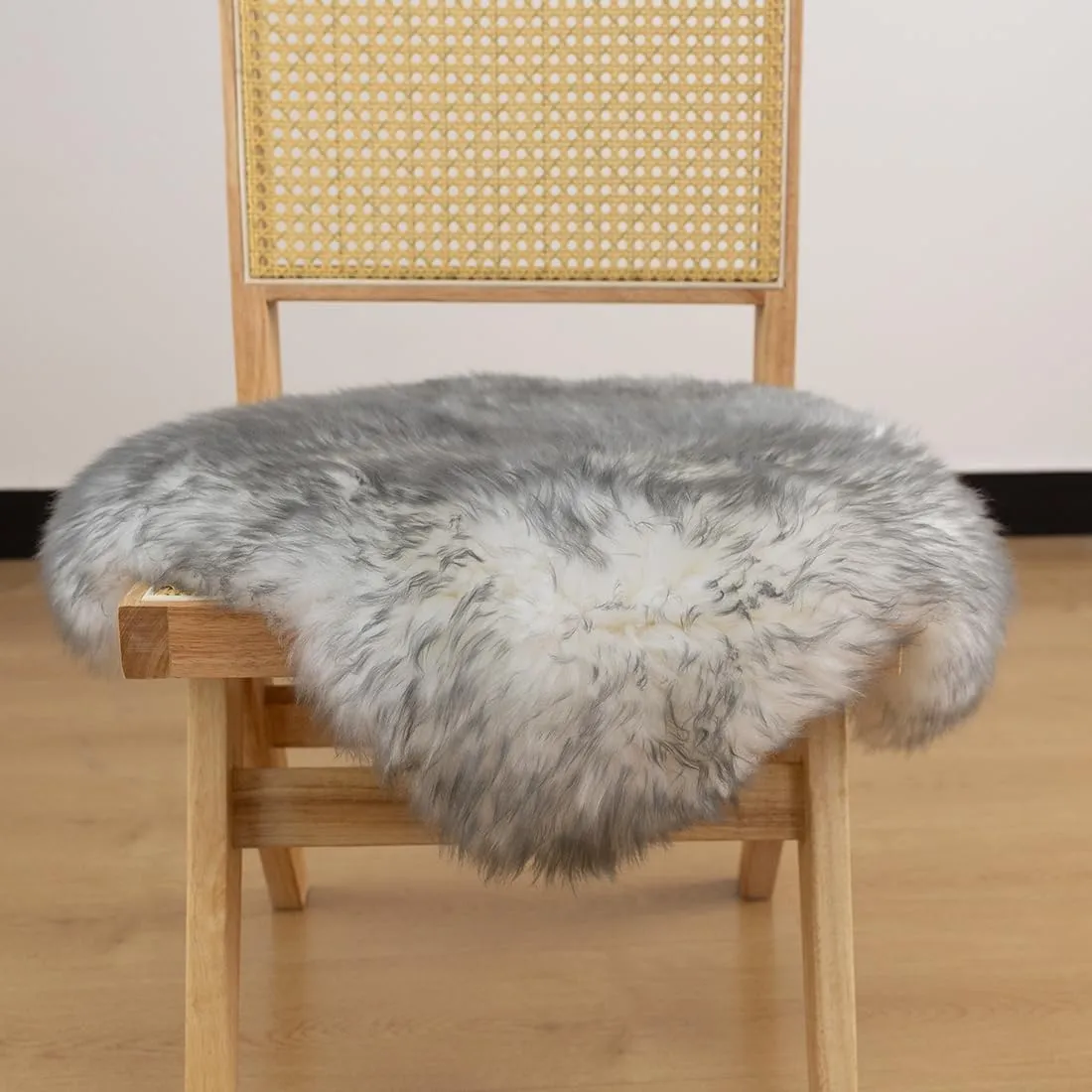 LLB Sheepskin Chair Cushion Non-Slip Back Square Genuine Fur Chair Cover Silky Natural Wool Seat Cushion Pad Soft Area Rugs Carpet for Home Office Restaurant Chair 18x18 Inch (Pack of 1), Grey Tip
