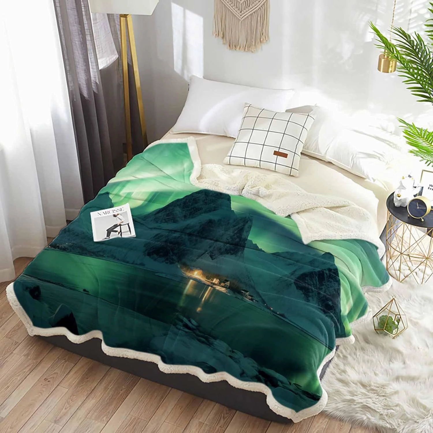 Sherpa Blanket Fleece Throw, Winter Polar Ice Islands Ocean Scenery Green Soft Plush Fluffy Warm Lightweight Flannel Blanket for Bed Couch All Season Use, 40"x50"