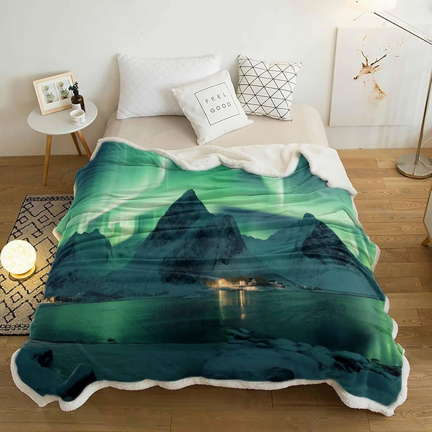 Sherpa Blanket Fleece Throw, Winter Polar Ice Islands Ocean Scenery Green Soft Plush Fluffy Warm Lightweight Flannel Blanket for Bed Couch All Season Use, 40"x50"