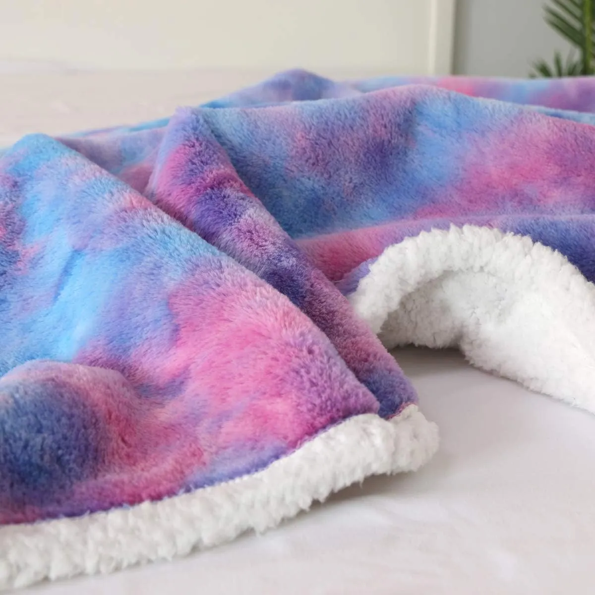 Sleepwish Cute Purple Tie Dye Fuzzy Blanket - Girls Boys Decorative Floor Sofa Couch Bed Throw Warm Cozy Super Soft Coverlet Long Shaggy Hair Faux Fur Sherpa Backing Plush Blue Pink 63 x 79 Inches